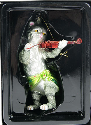 Ученая элита. Елочная игрушка кот ученый. Котята виолончелисты елочная игрушка. Кот ученый елочная игрушка стекло элита. Кошечка на стекло игрушка.